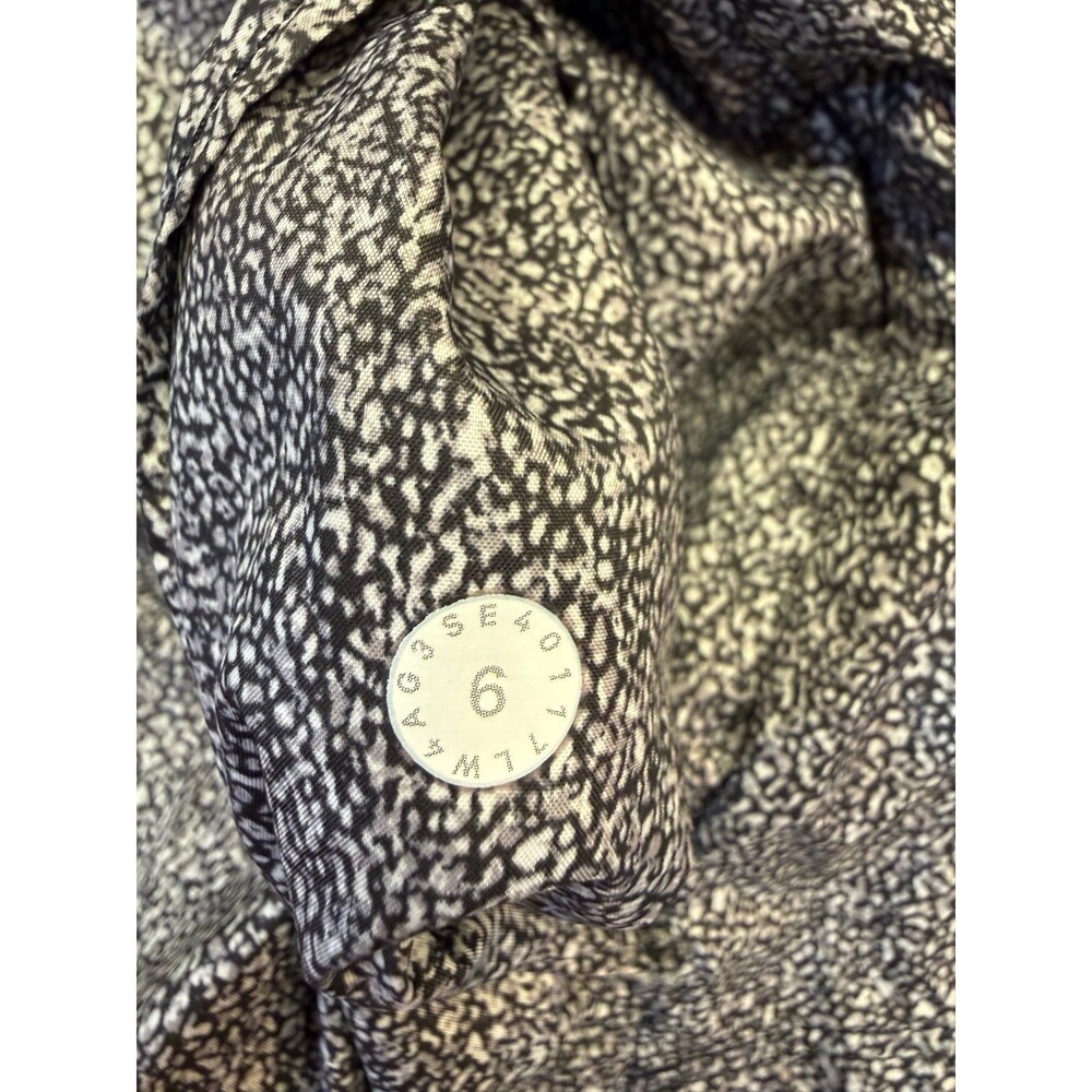 Lululemon I Put A Shell On You Lightweight Cropped Jacket Women’s SZ 6 - Picture 6 of 11